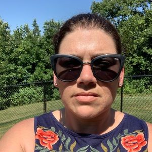 Meet your Posher, Heidi